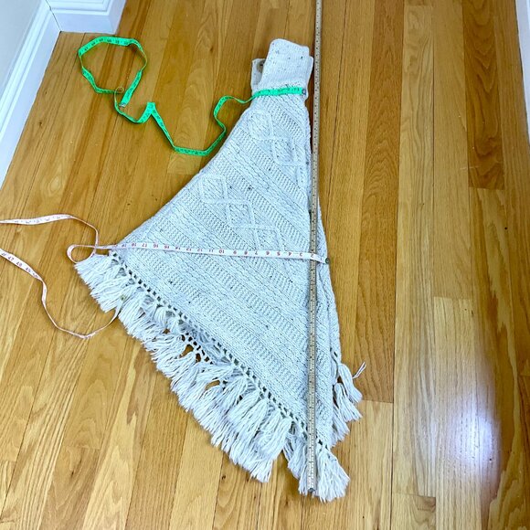 Chunky Knit Poncho Cape Fringe Button Ivory (OS) - Picture 8 of 9
